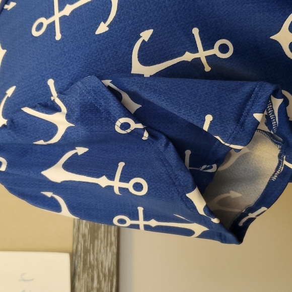 LulaRoe Anchor tee size Large - Picture 5 of 7